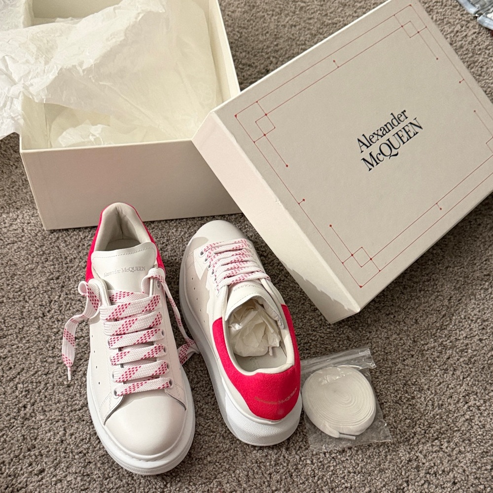 Alexander McQueen White Leather Sneakers with Pink Heel and Laces